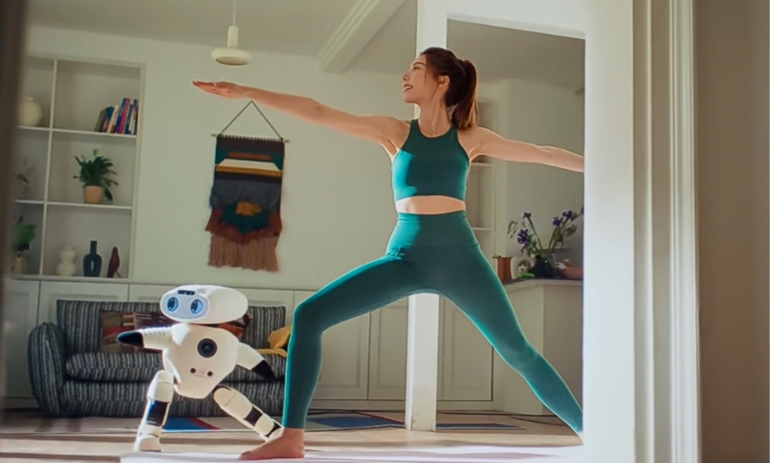 Luvbotics RUMI mimicking yoga pose