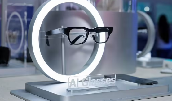 iFLYTEK AI glasses MWC 2026 exhibition display