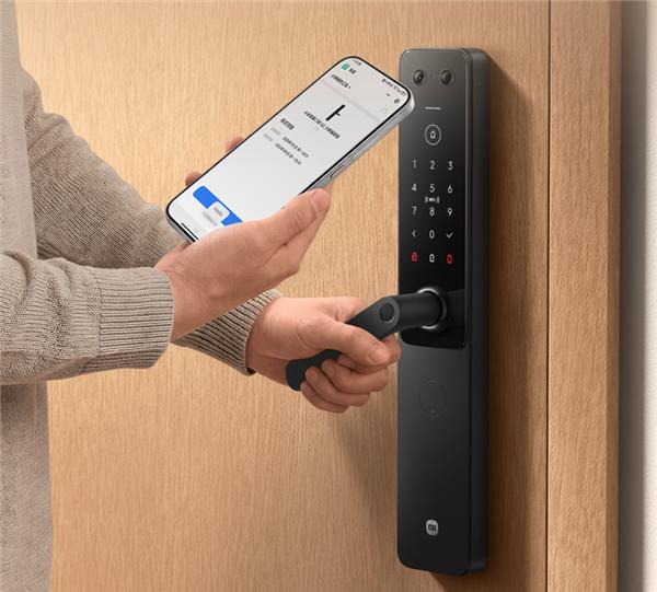 Remote video intercom
