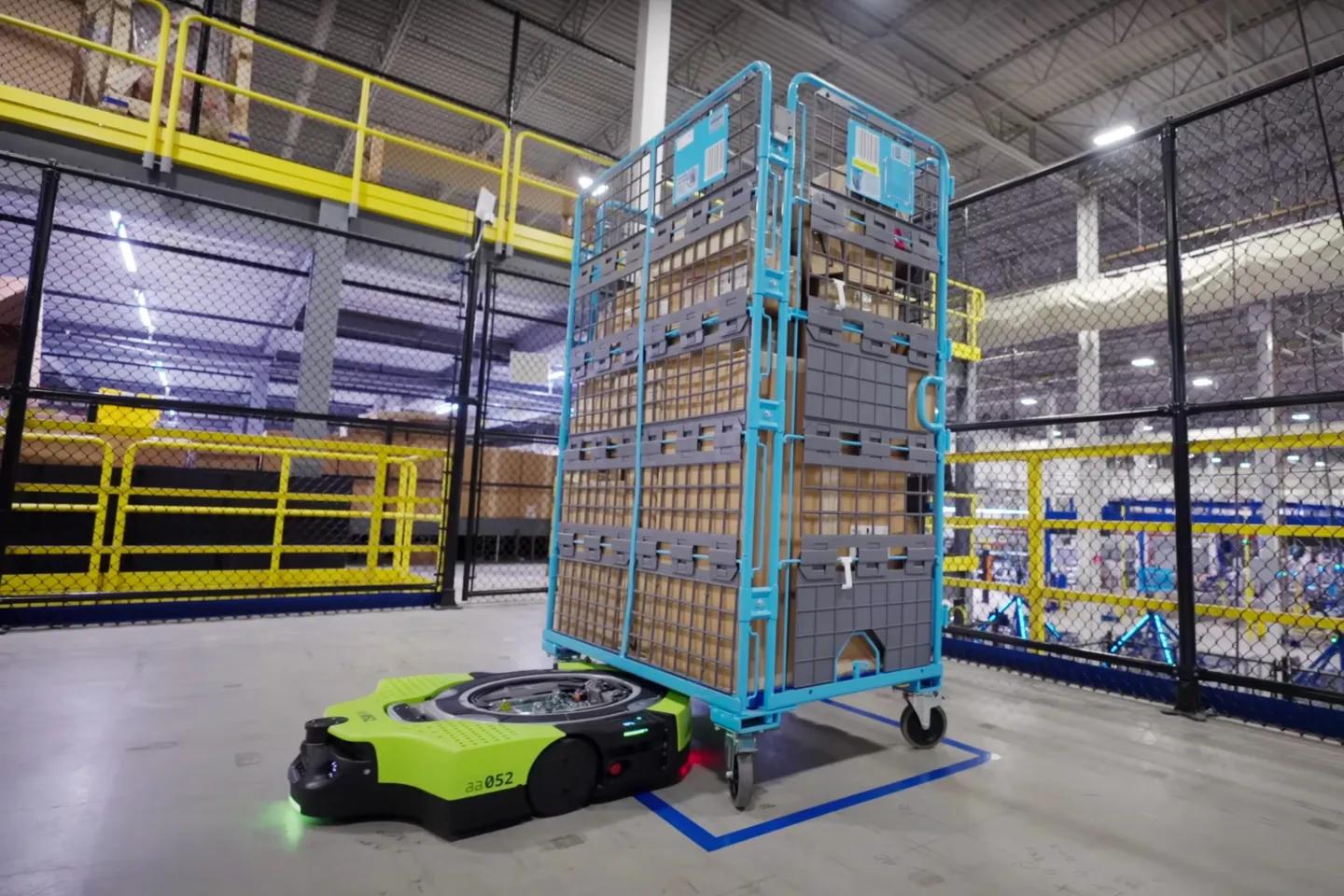 Amazon Proteus warehouse cart