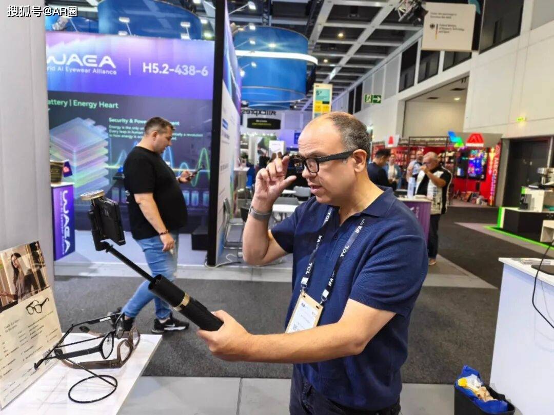 P1 at IFA booth